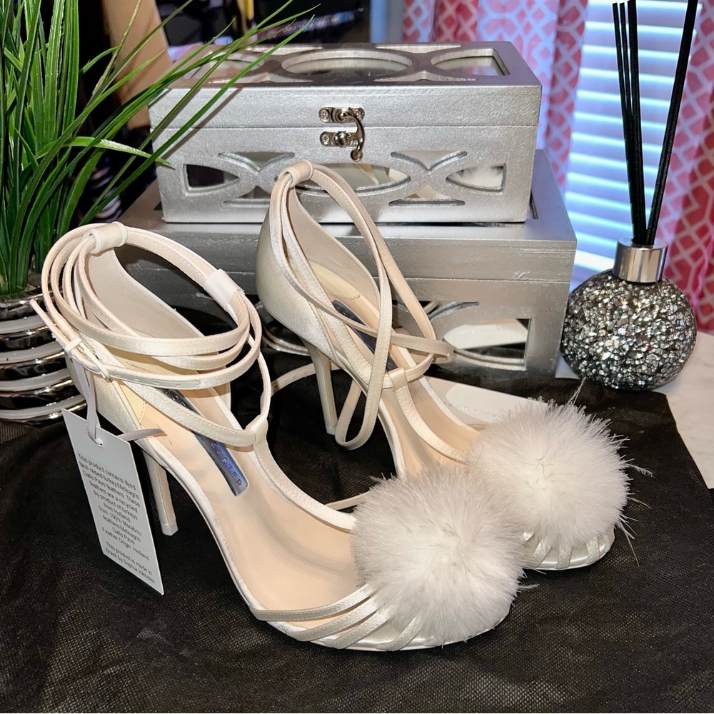 Sophia Webster Ivory Heels Size 40.5 / 10.5 New w/tags - Picture 2 of 6